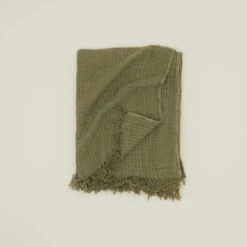 Simple Linen Throw - Olive