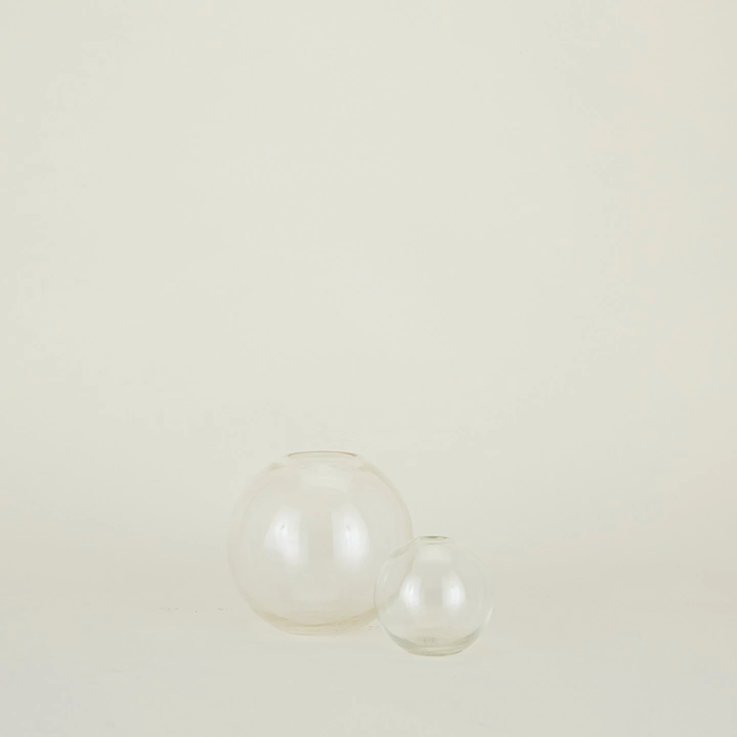 Aurora Sphere Vase - Clear