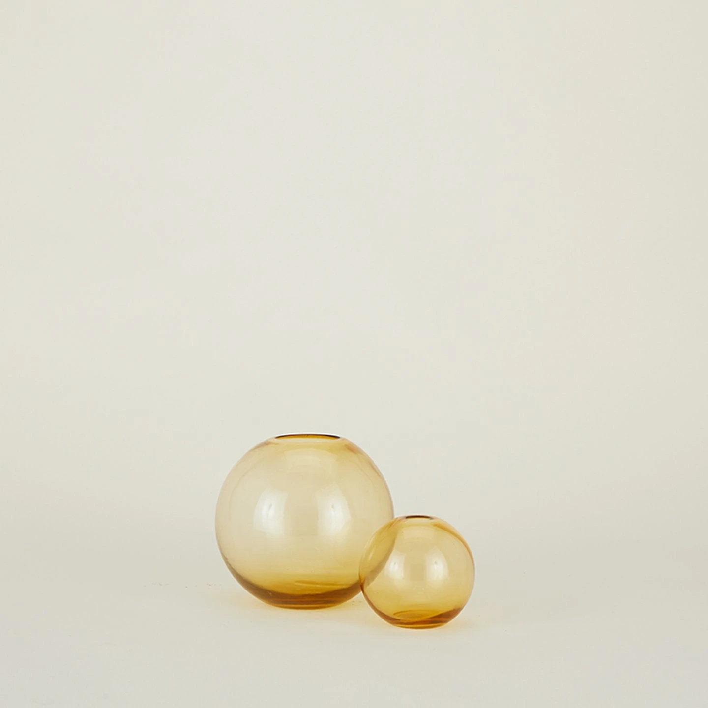 Aurora Sphere Vase - Amber