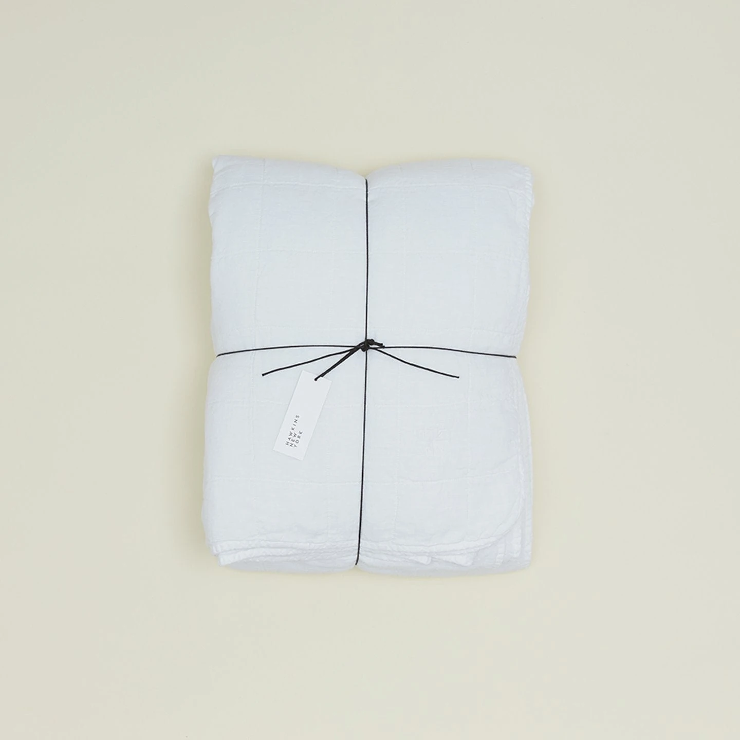 Simple Linen Quilt - White