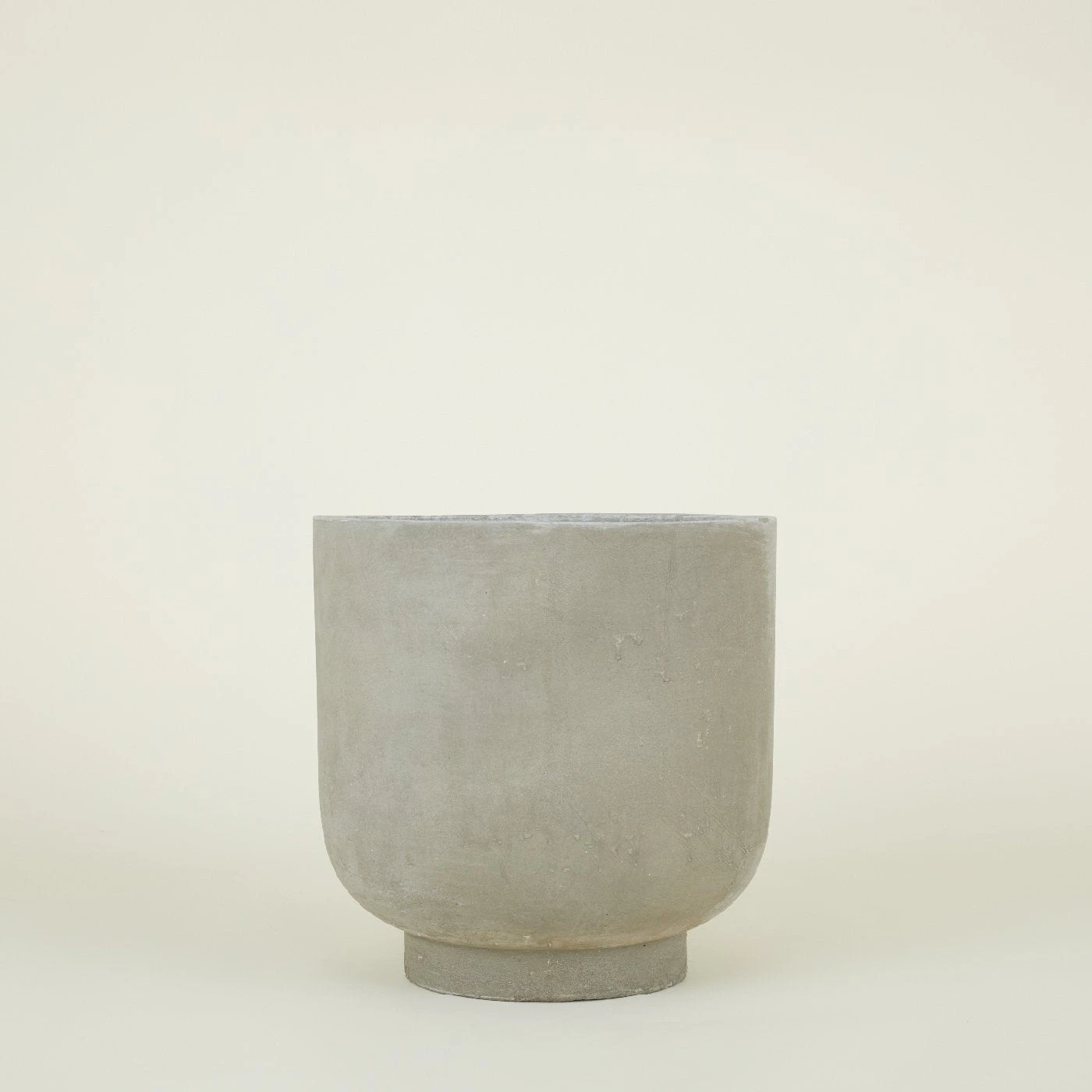 Footed Planter - Fiber Cement - Image 5