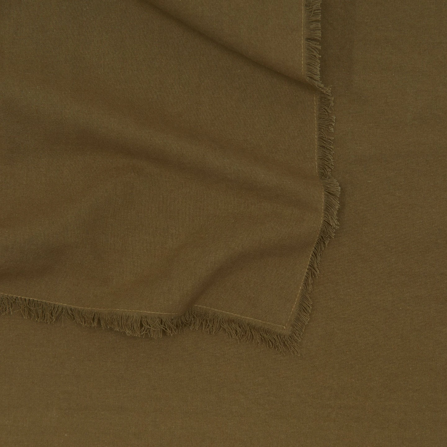 Essential Cotton Tablecloth - Olive - Image 5