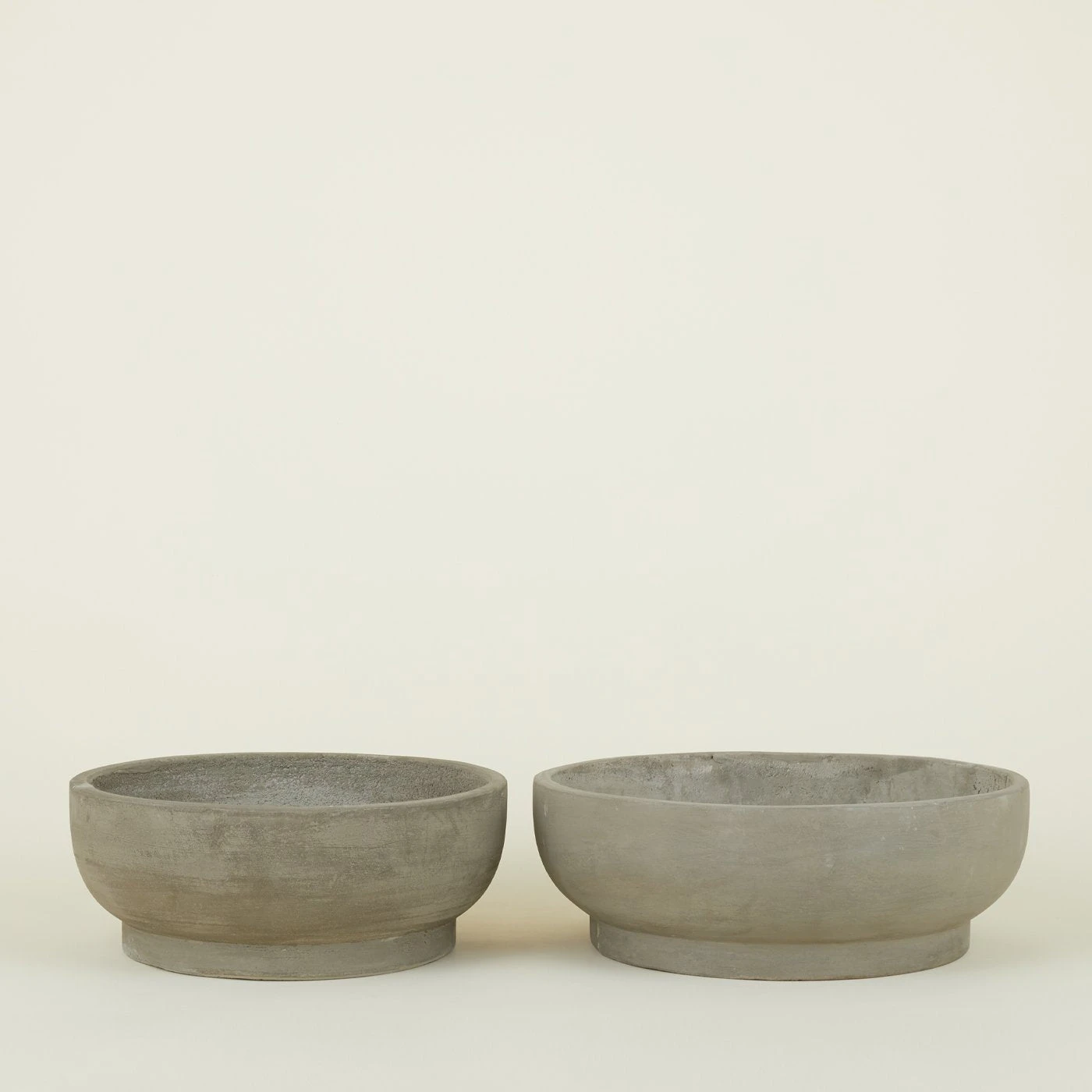Footed Bowl Planter - Fiber Cement - Image 3