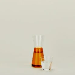 High Rise Carafe + Glass - Amber/Clear