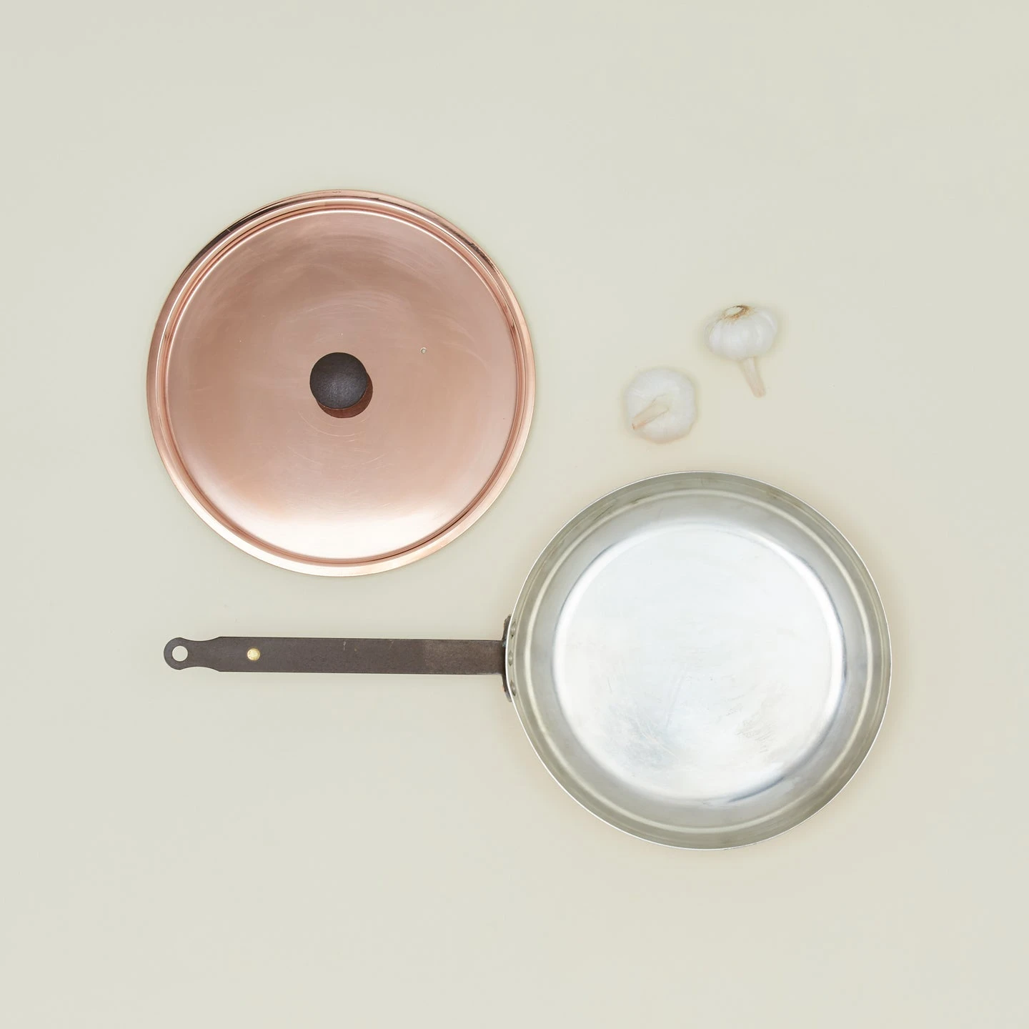 Copper Frying Pan With Lid - Image 3