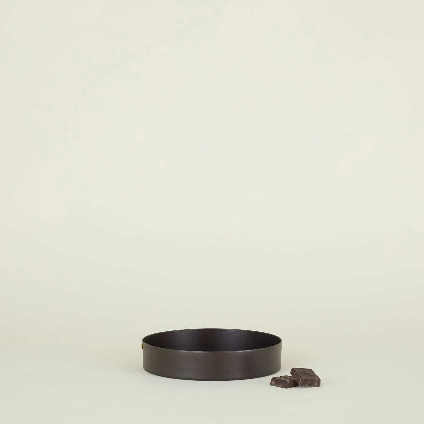 Spun Iron Cake Pan - Image 2