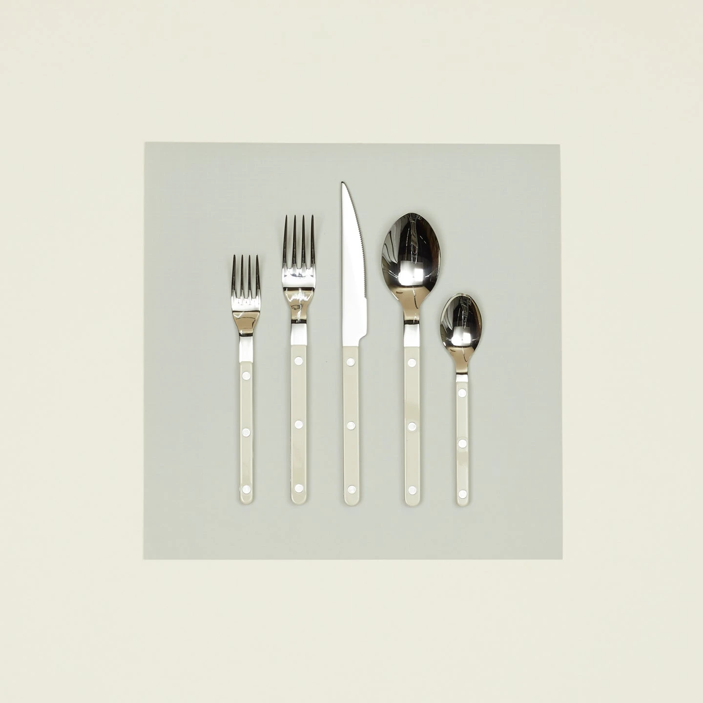 Sabre Bistrot Flatware - Mastic