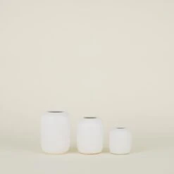 Stoneware Vase - Eggshell