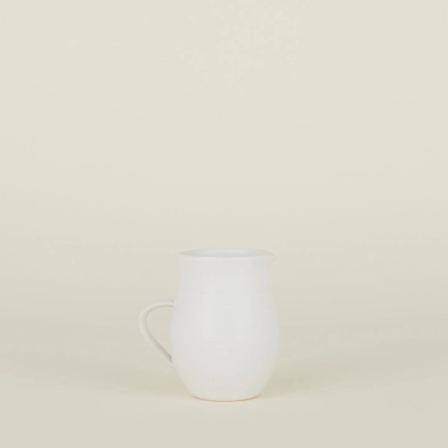 Stoneware Creamer - Eggshell